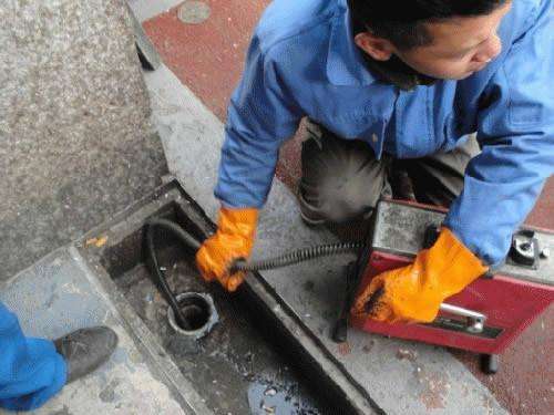 天山疏通下水道